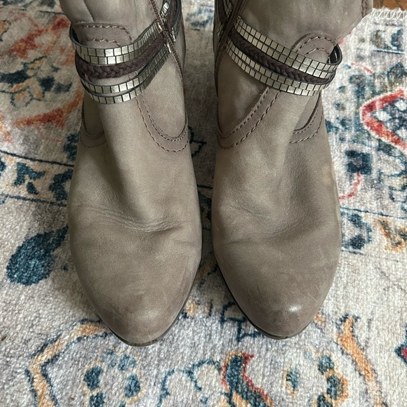 Tamaris Tan Ankle Height Bootie Size 41 US 9.5 - Picture 2 of 9